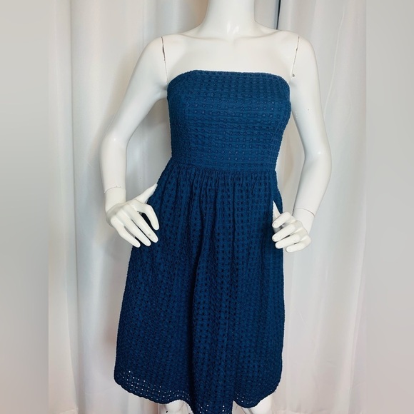 Old Navy Blue Eyelet Dress - Picture 3 of 7